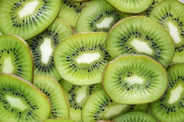 פשוט תאכל פרי אחד ביום כדי שלא תדע מהי עצירות. (צילום: Pixabay.com)