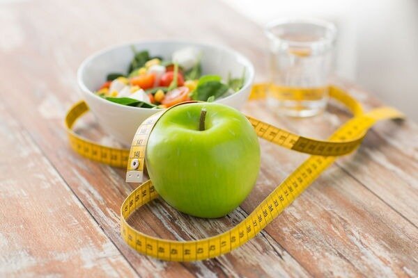 כשאתה עושה דיאטה, אתה לא צריך לוותר על הכל בפתאומיות - זה יכול להוביל לתקלות (צילום: cocinayvino.com)