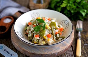 אורז עם ירקות קפואים
