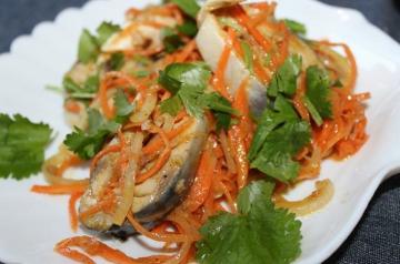 מתאבן טעים: דג מלוח קוריאנית עם ירקות